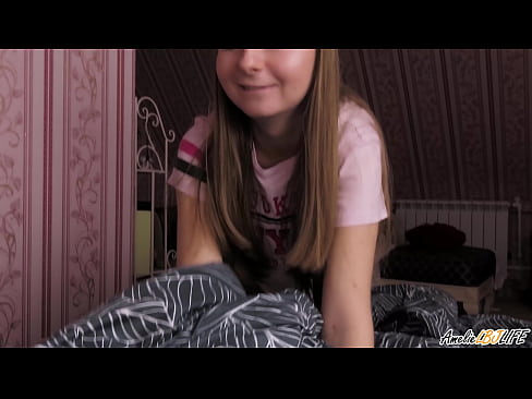 ❤️ Blondie onun BFF-ni dərindən sorur və ağzına boşaldır ❤️ Super porno az.rionews.top ❌️❤